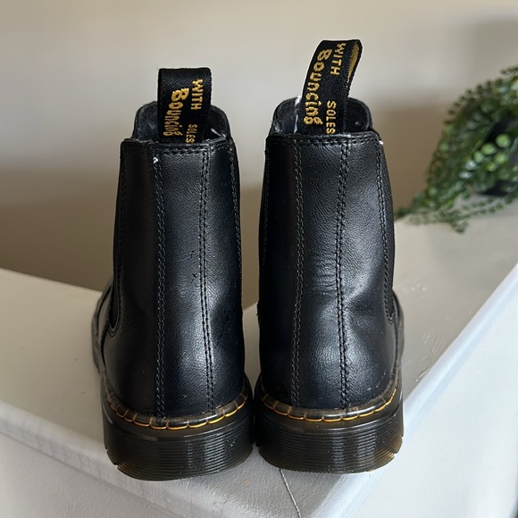 Dr. Martens Chelsea Boots (like new!) - Picture 3 of 5